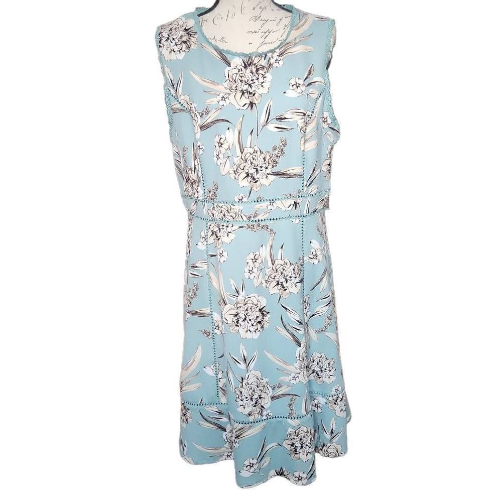 Karl Lagerfeld Ladies Size 14 Green Tan Floral Sleeveless Dress